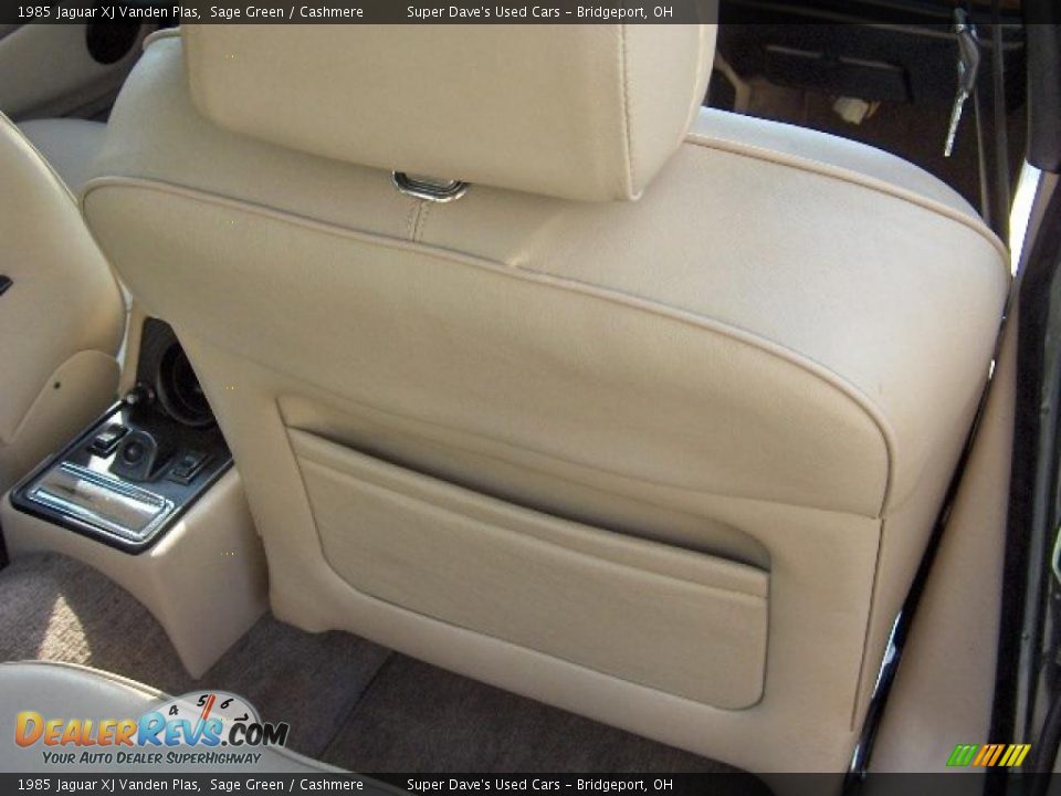 1985 Jaguar XJ Vanden Plas Sage Green / Cashmere Photo #26