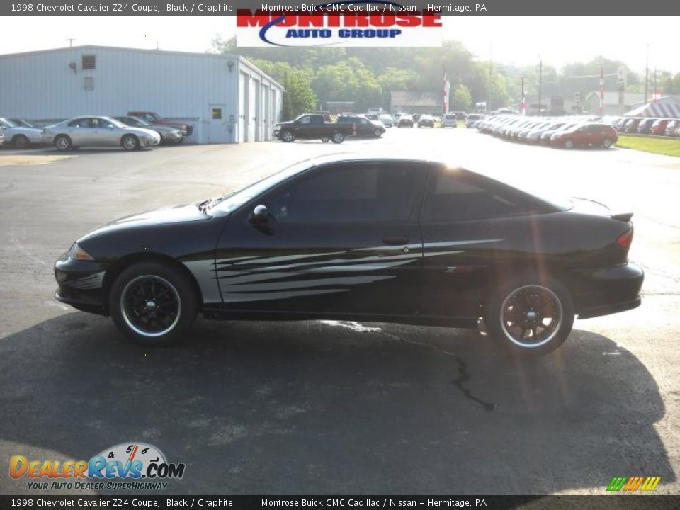 1998 Chevrolet Cavalier Z24 Coupe Black / Graphite Photo #7