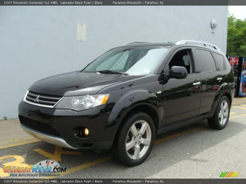 2007 Mitsubishi Outlander XLS 4WD Labrador Black Pearl / Black Photo #1