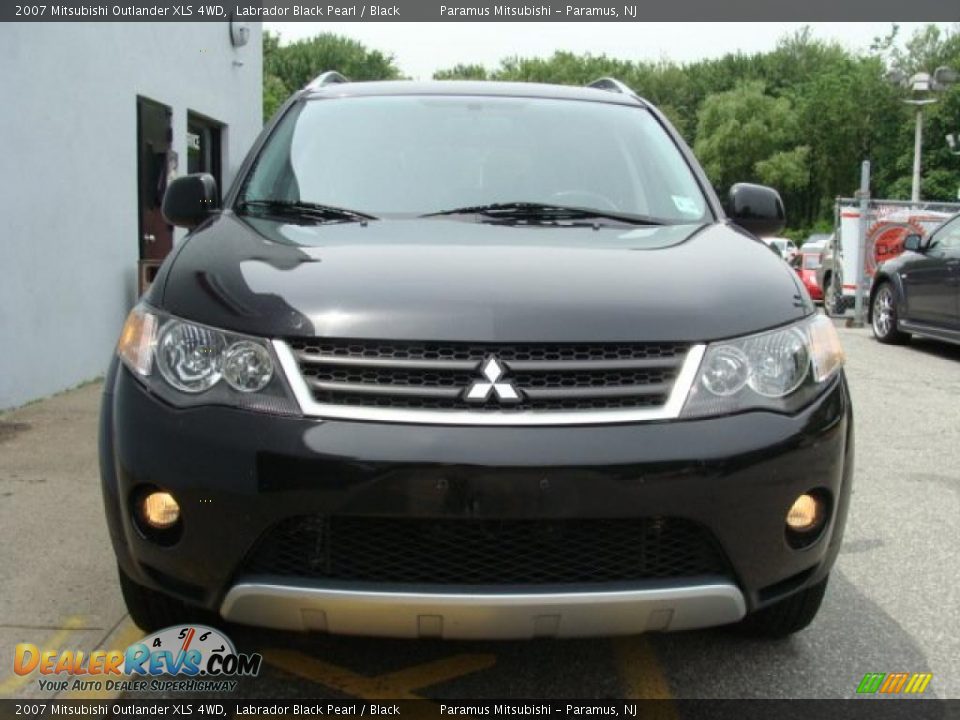 2007 Mitsubishi Outlander XLS 4WD Labrador Black Pearl / Black Photo #2