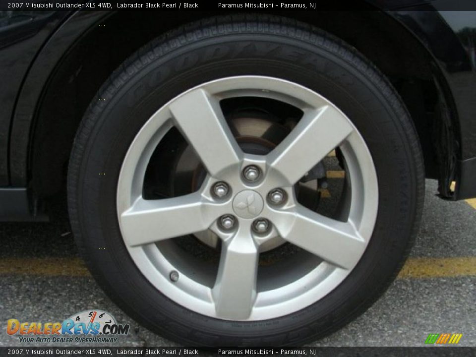 2007 Mitsubishi Outlander XLS 4WD Labrador Black Pearl / Black Photo #6