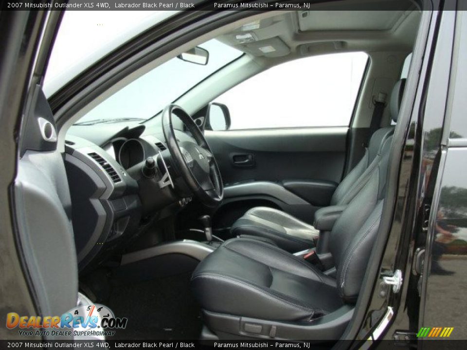2007 Mitsubishi Outlander XLS 4WD Labrador Black Pearl / Black Photo #9