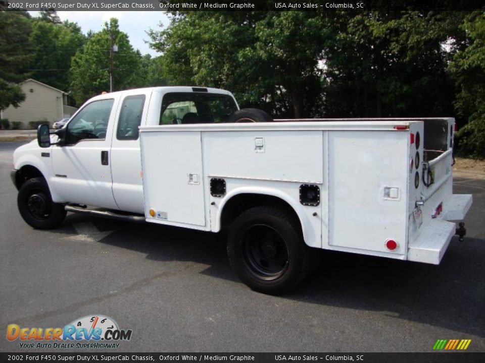 2002 Ford F450 Super Duty XL SuperCab Chassis Oxford White / Medium Graphite Photo #4