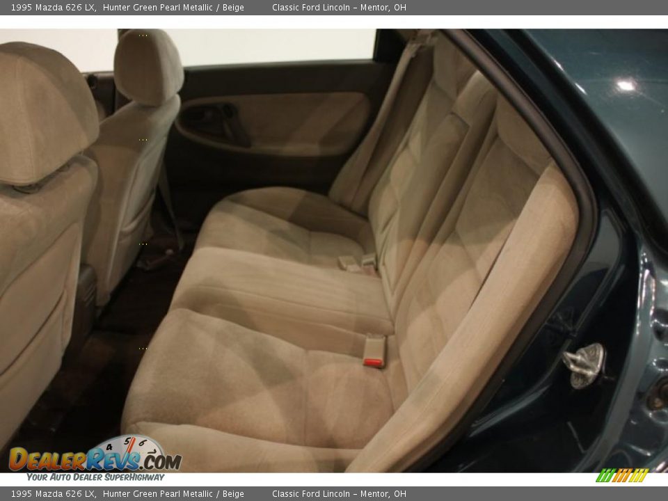 1995 Mazda 626 LX Hunter Green Pearl Metallic / Beige Photo #17