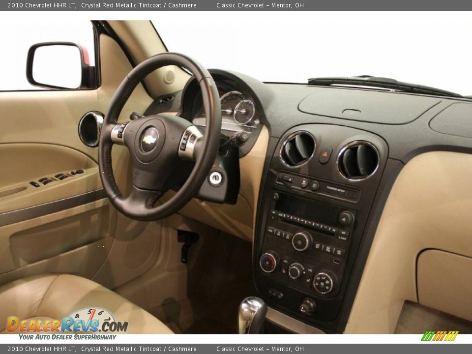 2010 Chevrolet HHR LT Crystal Red Metallic Tintcoat / Cashmere Photo #18