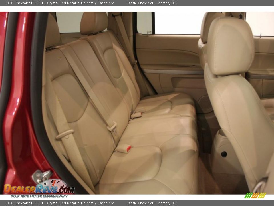 2010 Chevrolet HHR LT Crystal Red Metallic Tintcoat / Cashmere Photo #20