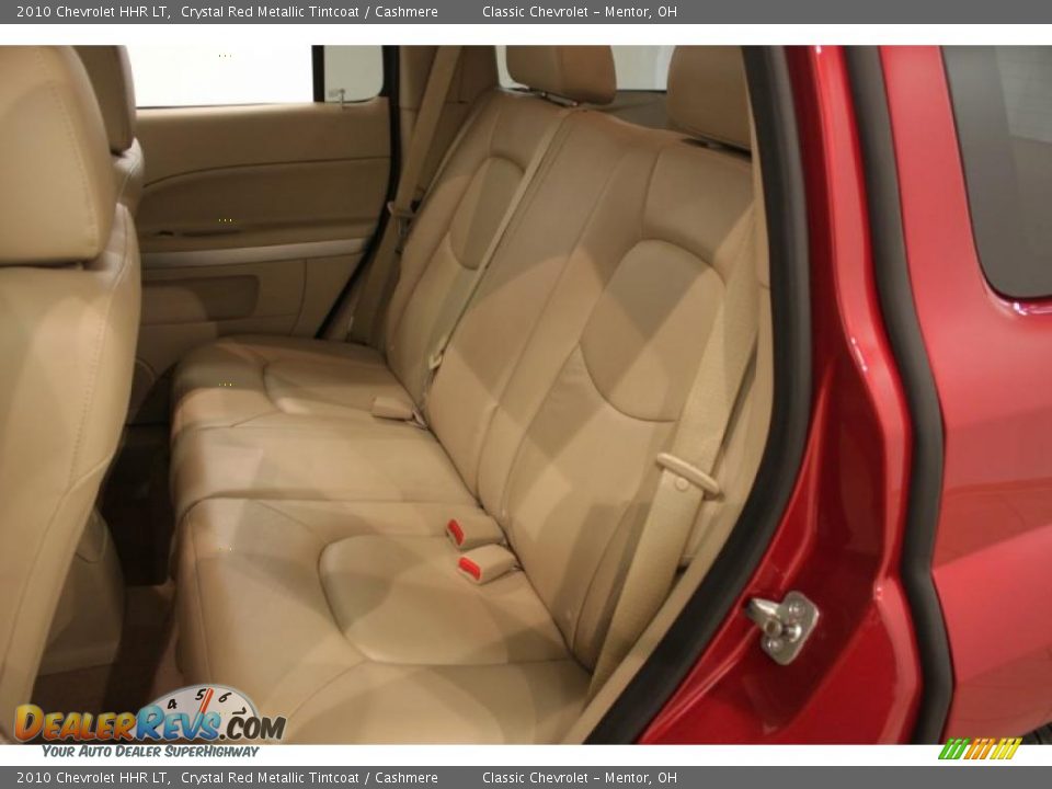 2010 Chevrolet HHR LT Crystal Red Metallic Tintcoat / Cashmere Photo #21