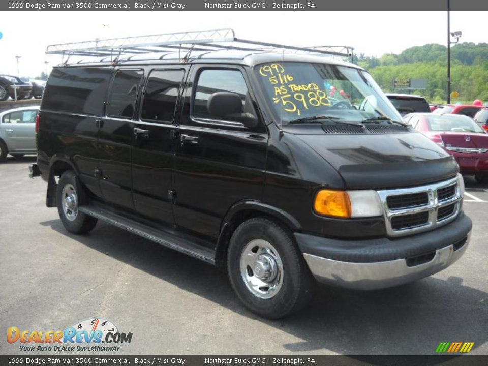 1999 Dodge Ram Van 3500 Commercial Black / Mist Gray Photo #3