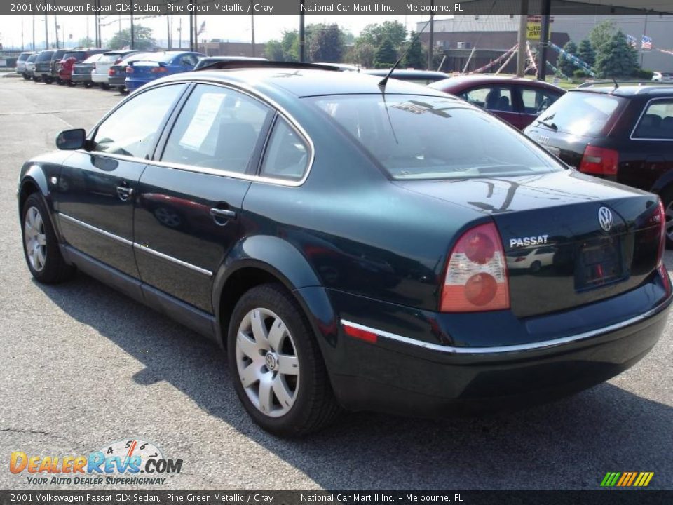 2001 Volkswagen Passat GLX Sedan Pine Green Metallic / Gray Photo #5