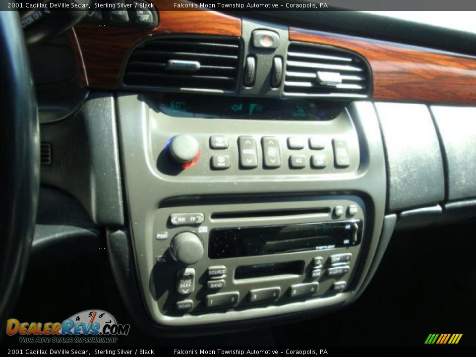 2001 Cadillac DeVille Sedan Sterling Silver / Black Photo #13