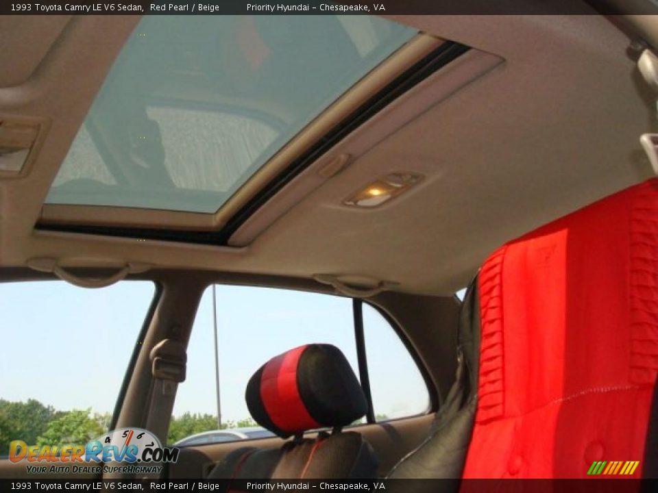 1993 Toyota Camry LE V6 Sedan Red Pearl / Beige Photo #15