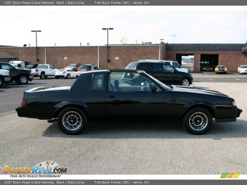 1987 Buick Regal Grand National Black / Black/Gray Photo #2