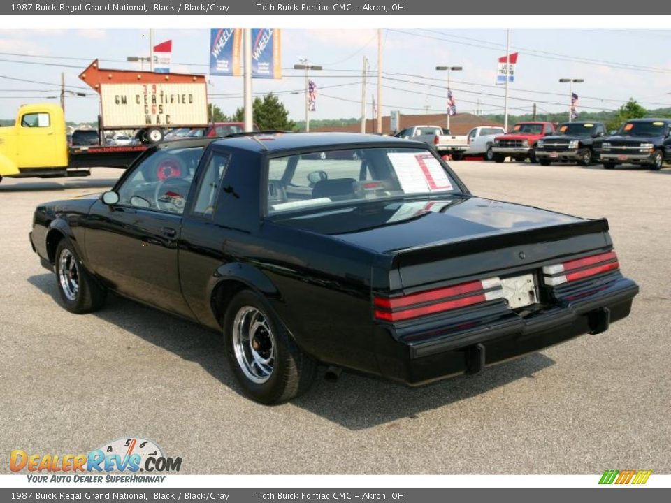 1987 Buick Regal Grand National Black / Black/Gray Photo #4