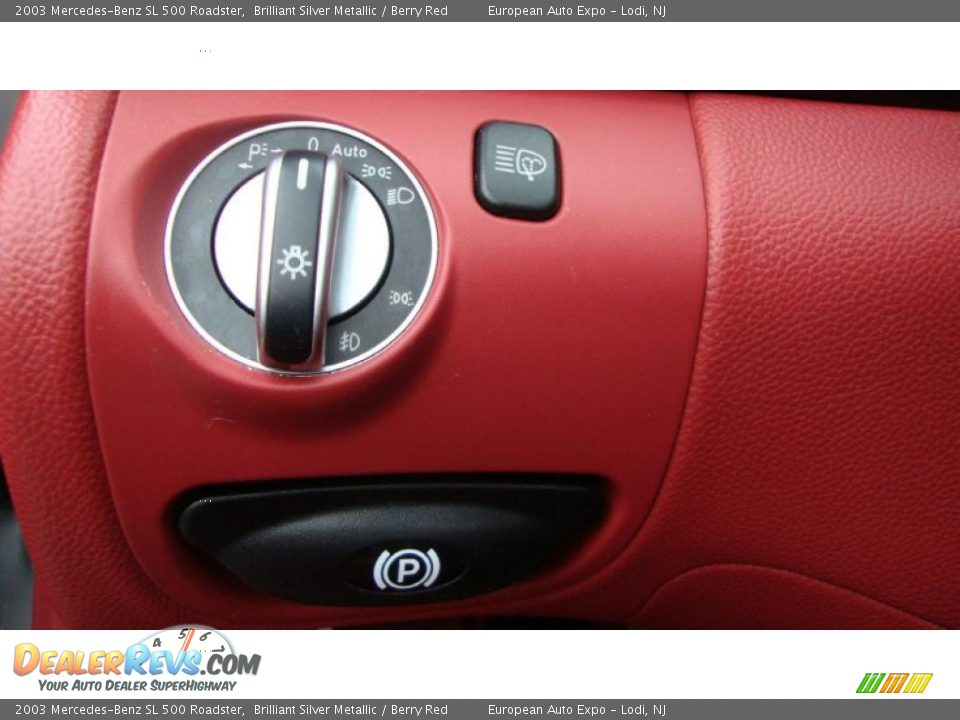 2003 Mercedes-Benz SL 500 Roadster Brilliant Silver Metallic / Berry Red Photo #17