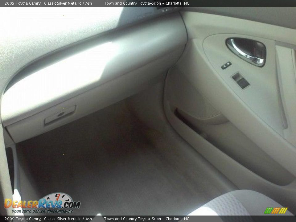 2009 Toyota Camry Classic Silver Metallic / Ash Photo #11