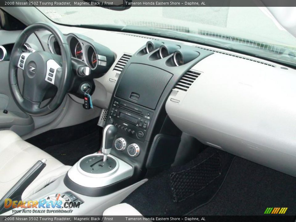 2008 Nissan 350Z Touring Roadster Magnetic Black / Frost Photo #27