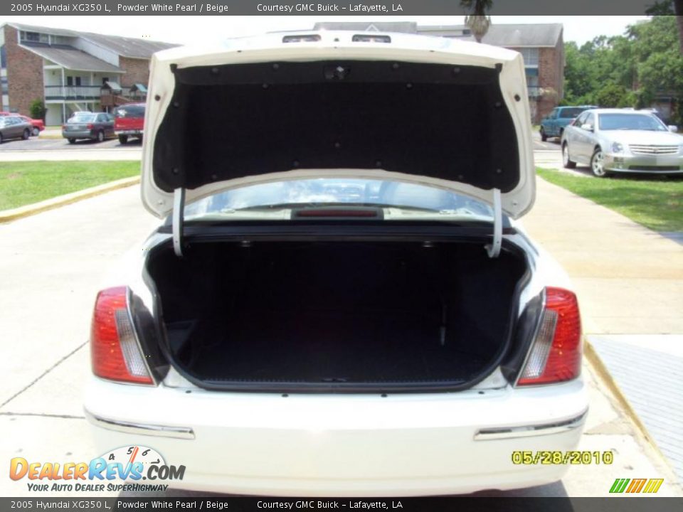 2005 Hyundai XG350 L Powder White Pearl / Beige Photo #3