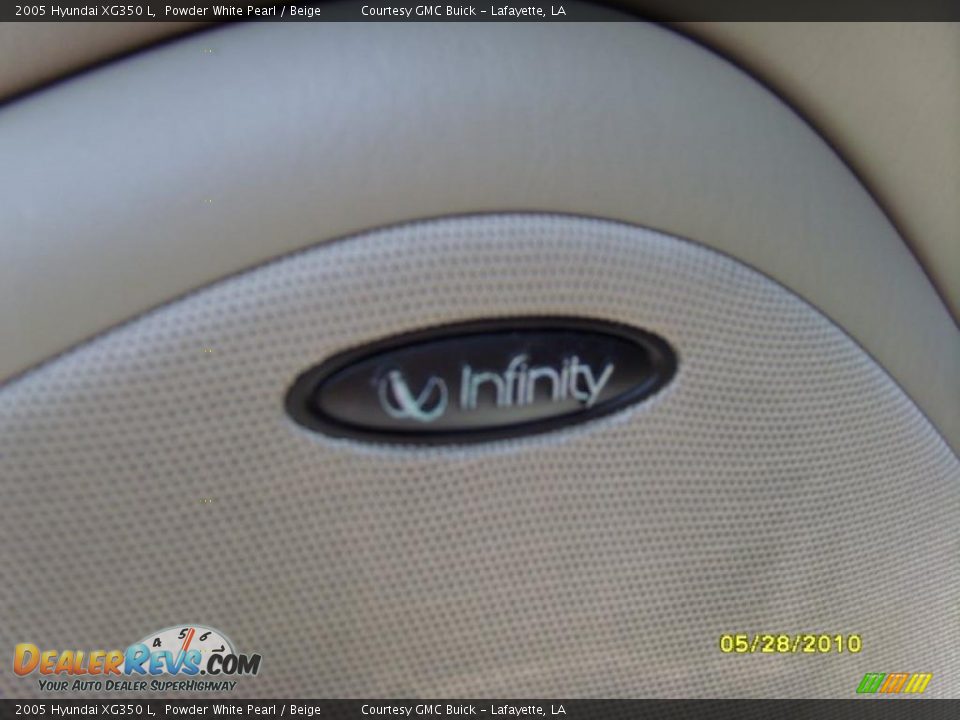 2005 Hyundai XG350 L Powder White Pearl / Beige Photo #10