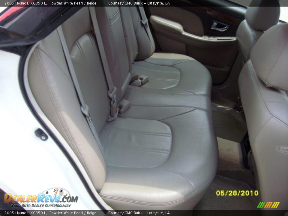 2005 Hyundai XG350 L Powder White Pearl / Beige Photo #12