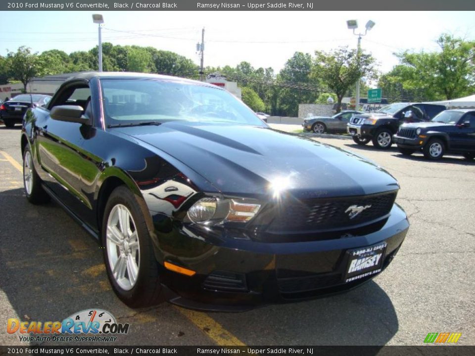 2010 Ford Mustang V6 Convertible Black / Charcoal Black Photo #28