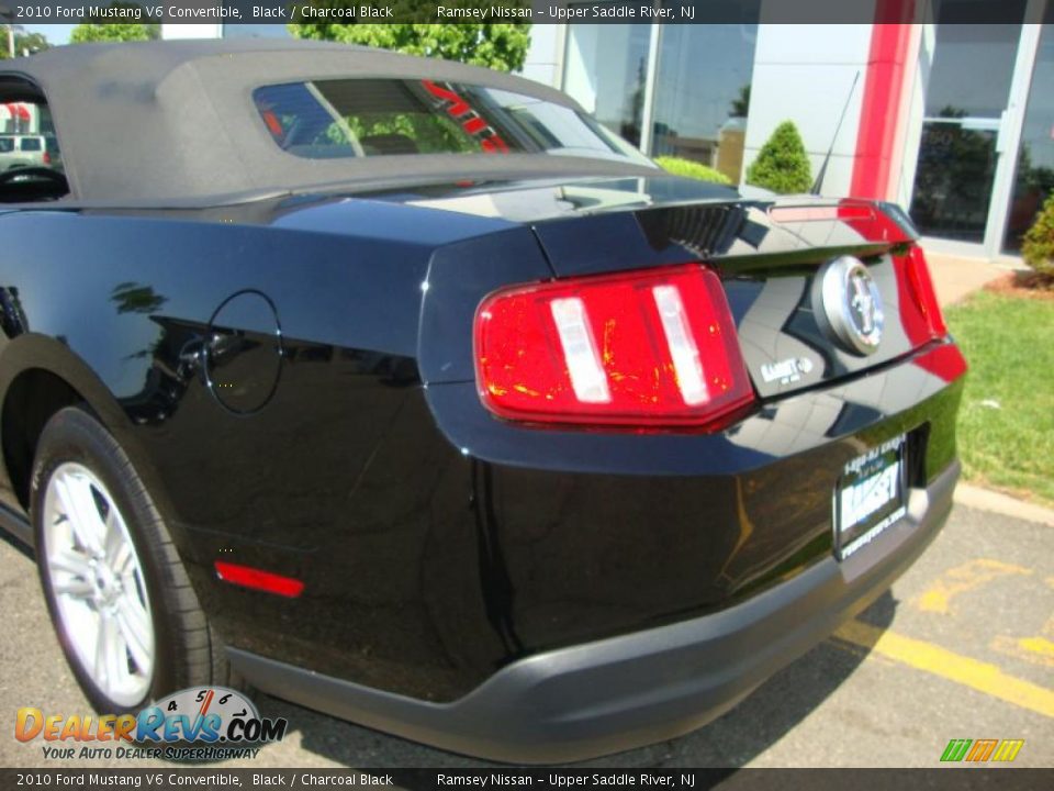 2010 Ford Mustang V6 Convertible Black / Charcoal Black Photo #32