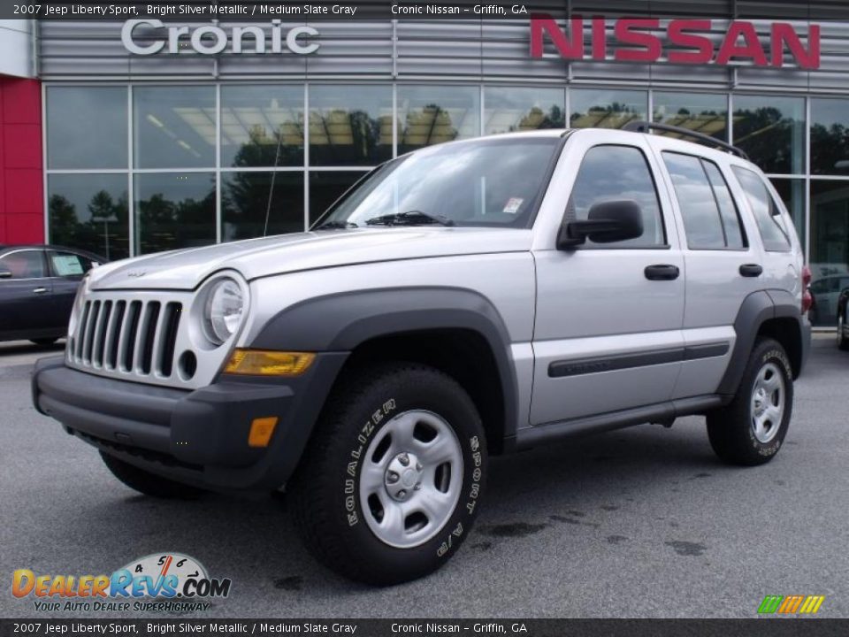 2007 Jeep Liberty Sport Bright Silver Metallic / Medium Slate Gray Photo #1