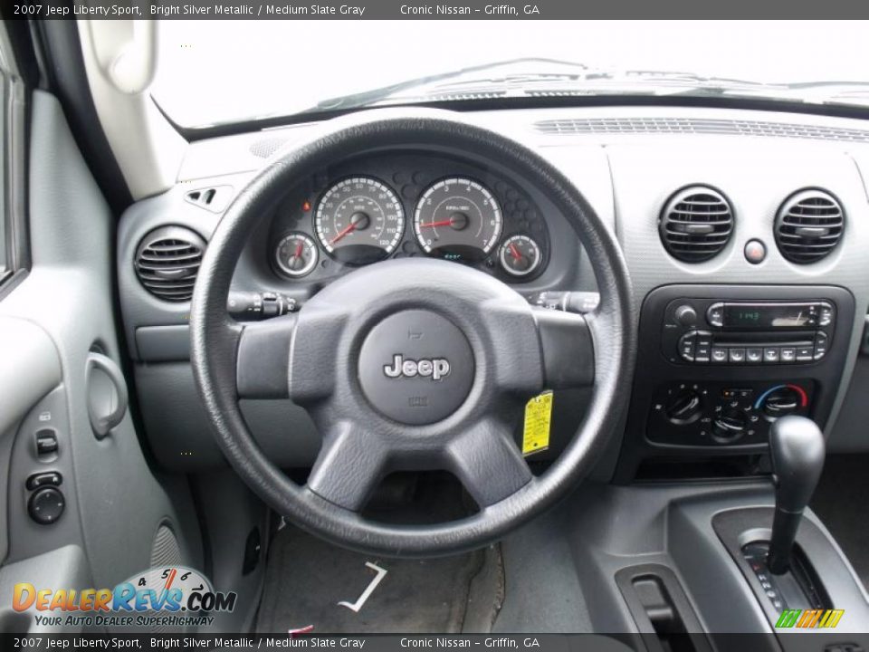 2007 Jeep Liberty Sport Bright Silver Metallic / Medium Slate Gray Photo #18