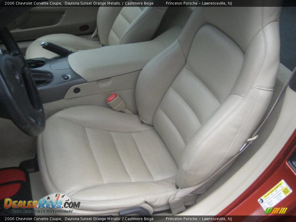2006 Chevrolet Corvette Coupe Daytona Sunset Orange Metallic / Cashmere Beige Photo #22
