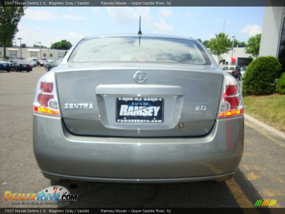 2007 Nissan Sentra 2.0 Magnetic Gray / Saddle Photo #8