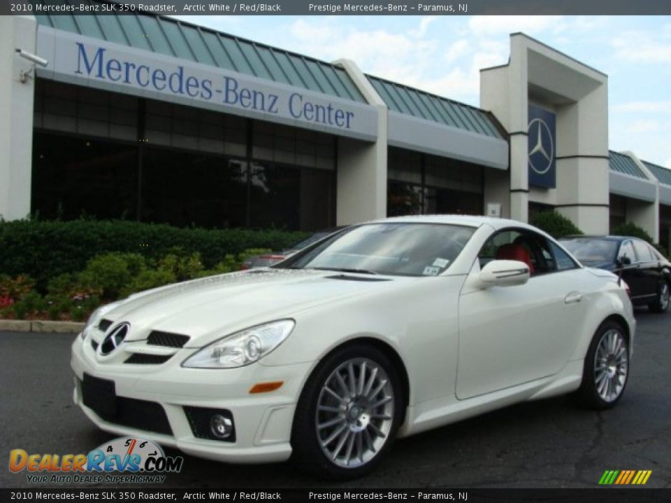 2010 Mercedes-Benz SLK 350 Roadster Arctic White / Red/Black Photo #2