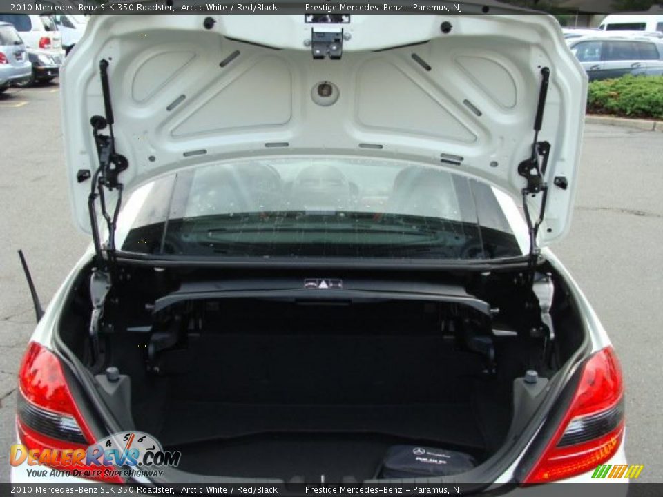 2010 Mercedes-Benz SLK 350 Roadster Arctic White / Red/Black Photo #14