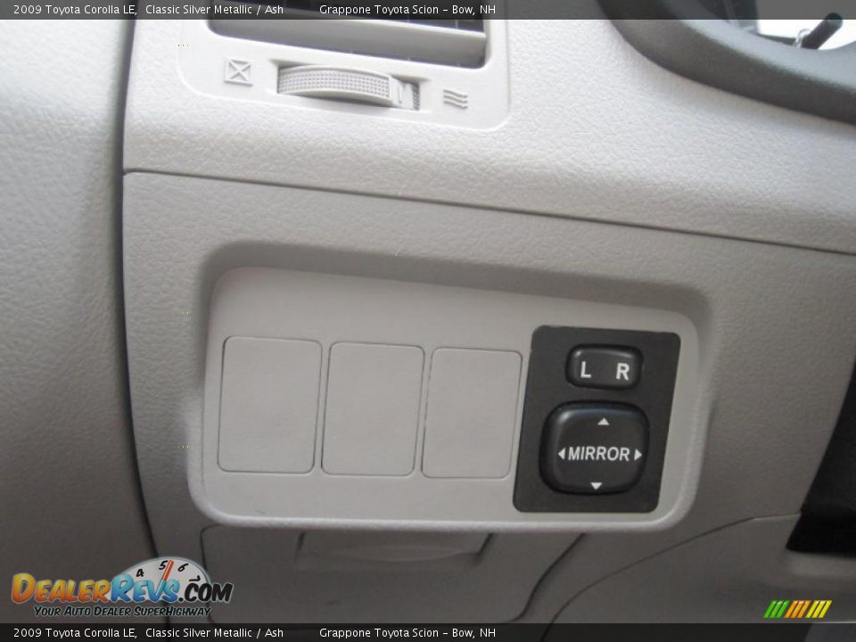 2009 Toyota Corolla LE Classic Silver Metallic / Ash Photo #11