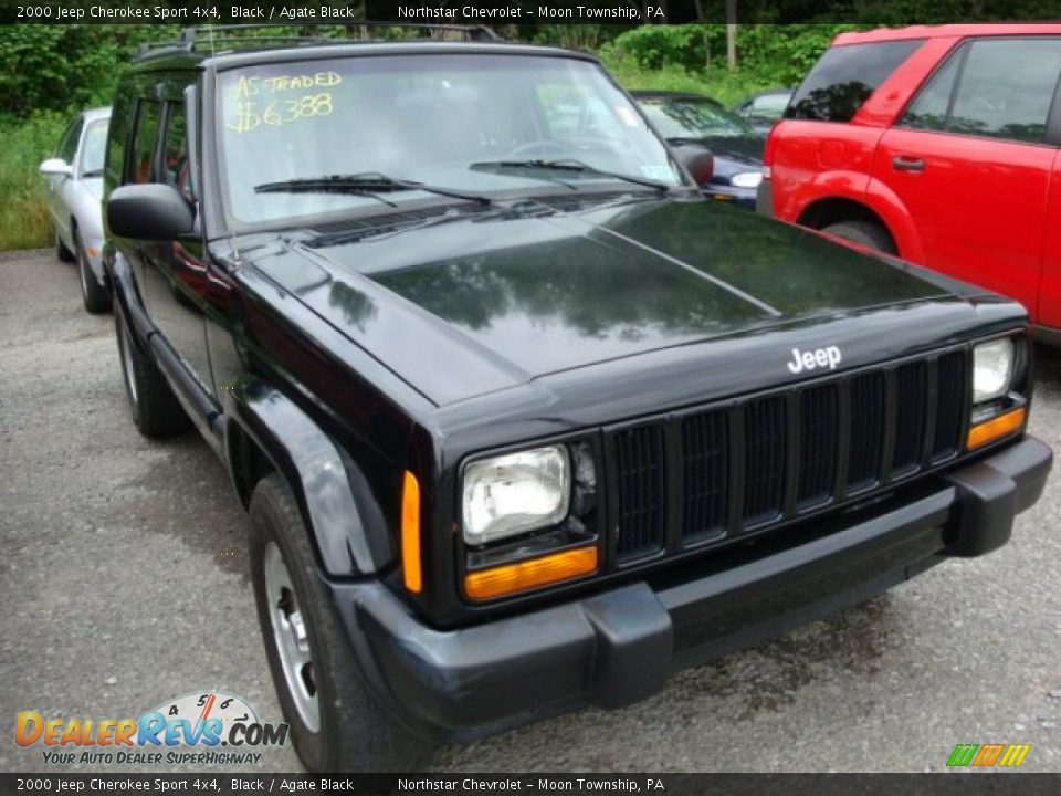 2000 Jeep Cherokee Sport 4x4 Black / Agate Black Photo #1