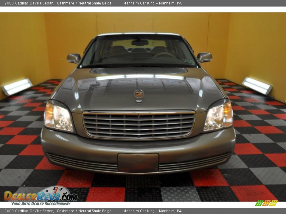 2003 Cadillac DeVille Sedan Cashmere / Neutral Shale Beige Photo #2