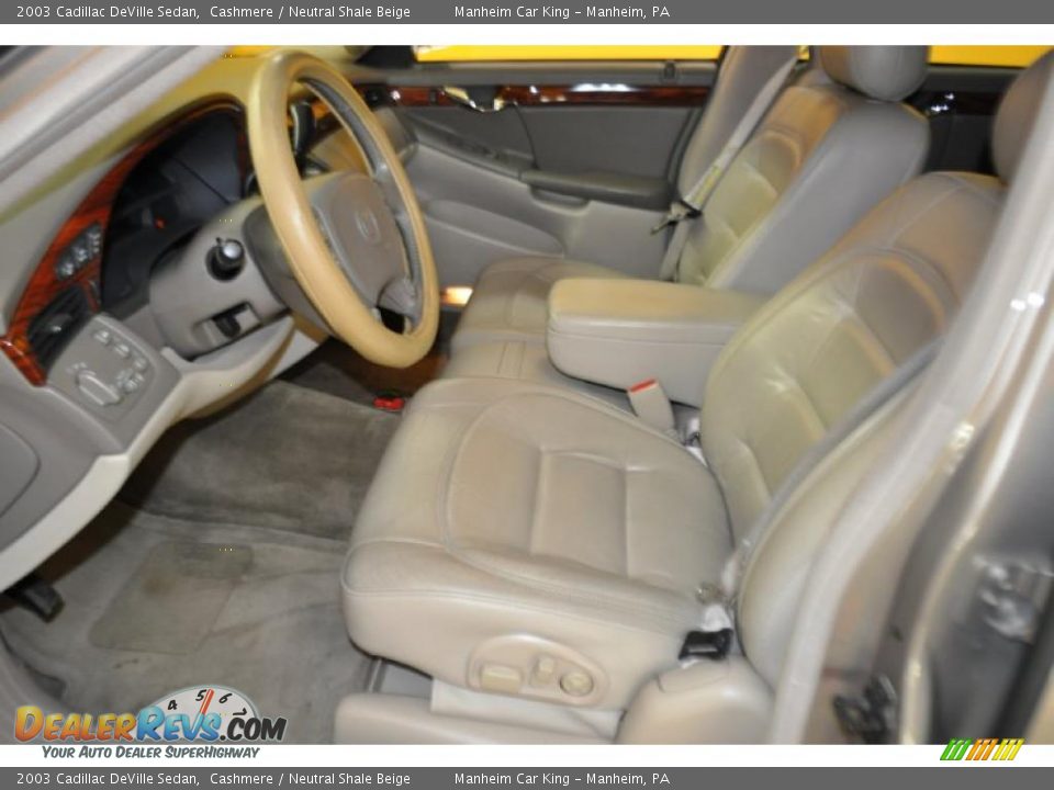 2003 Cadillac DeVille Sedan Cashmere / Neutral Shale Beige Photo #11