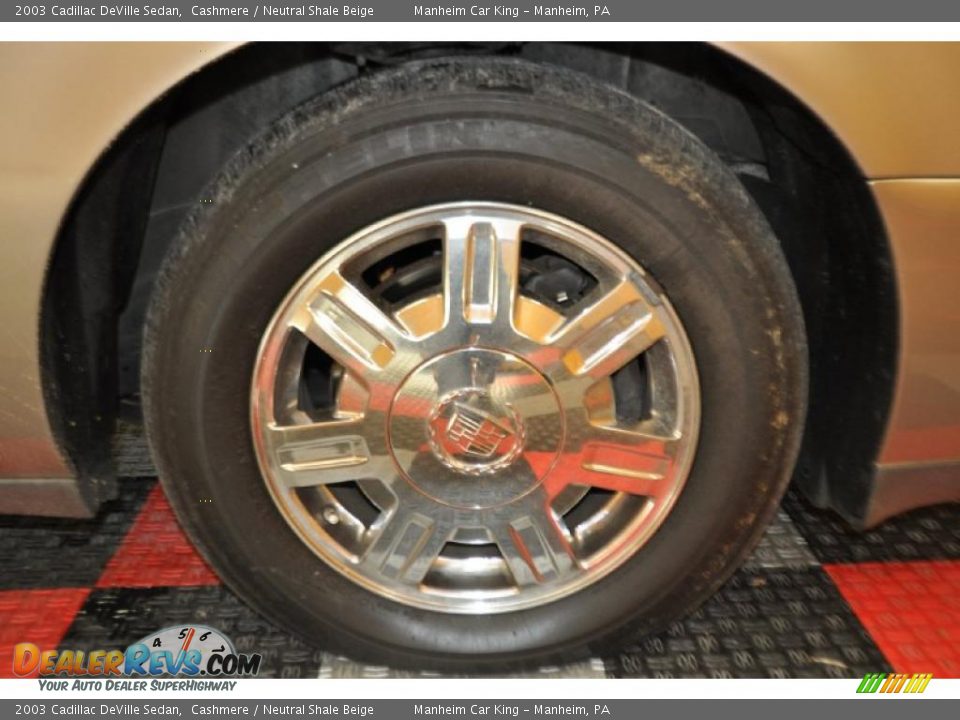 2003 Cadillac DeVille Sedan Cashmere / Neutral Shale Beige Photo #16