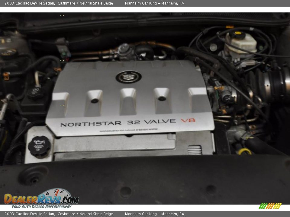 2003 Cadillac DeVille Sedan Cashmere / Neutral Shale Beige Photo #18