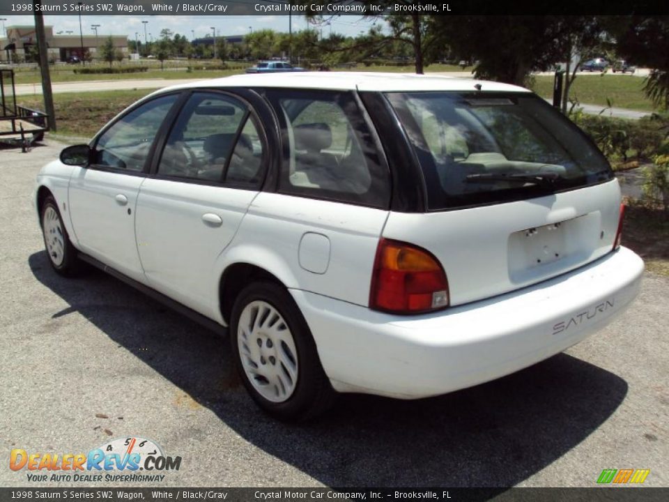 1998 Saturn S Series SW2 Wagon White / Black/Gray Photo #3