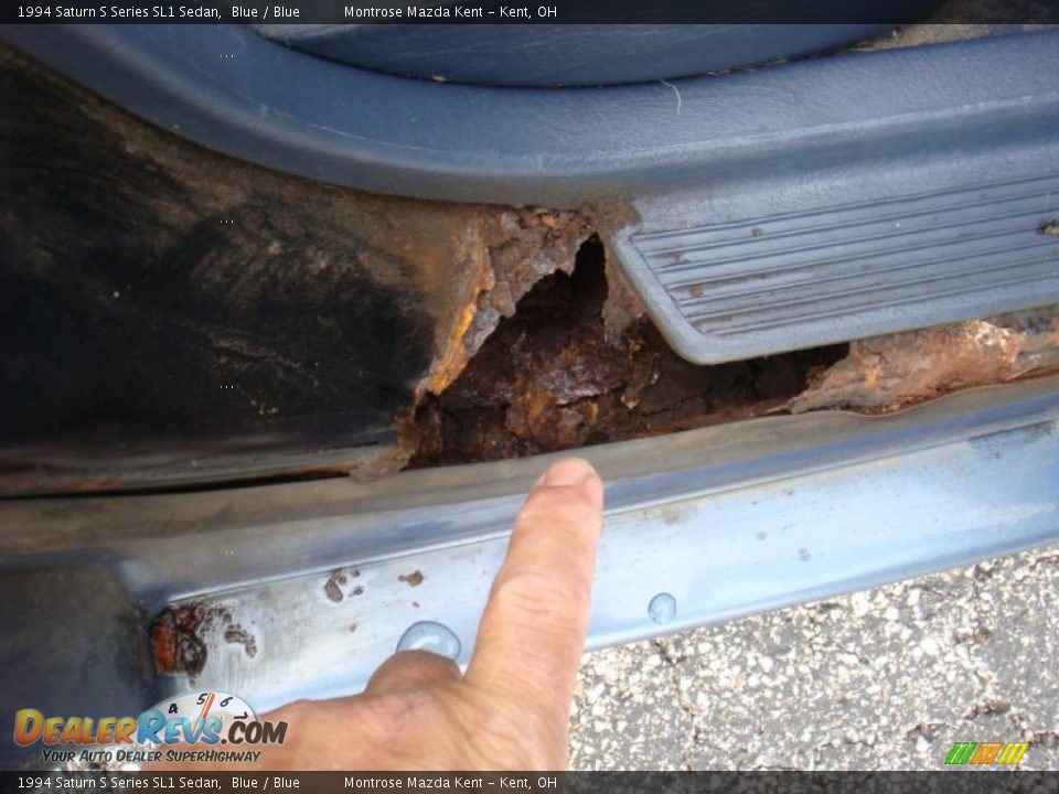 1994 Saturn S Series SL1 Sedan Blue / Blue Photo #19
