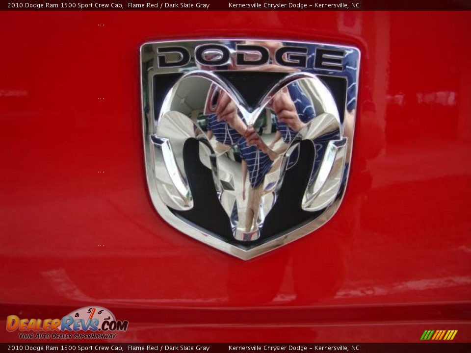 2010 Dodge Ram 1500 Sport Crew Cab Flame Red / Dark Slate Gray Photo #17