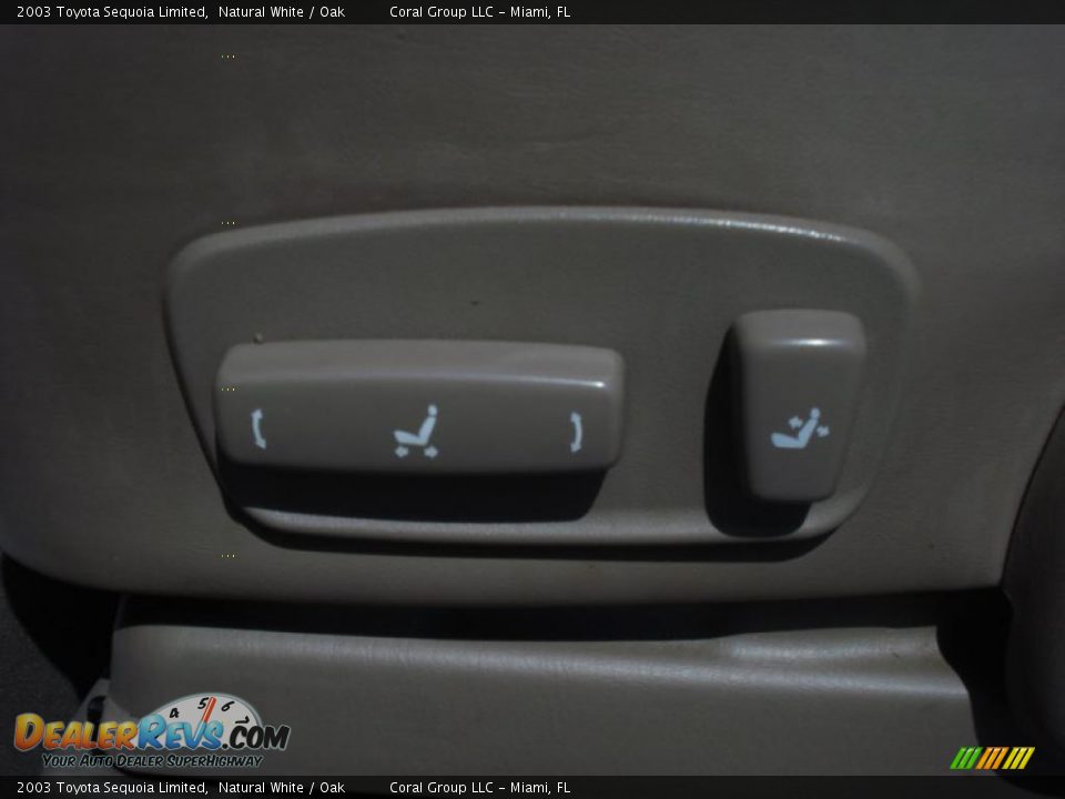 2003 Toyota Sequoia Limited Natural White / Oak Photo #16