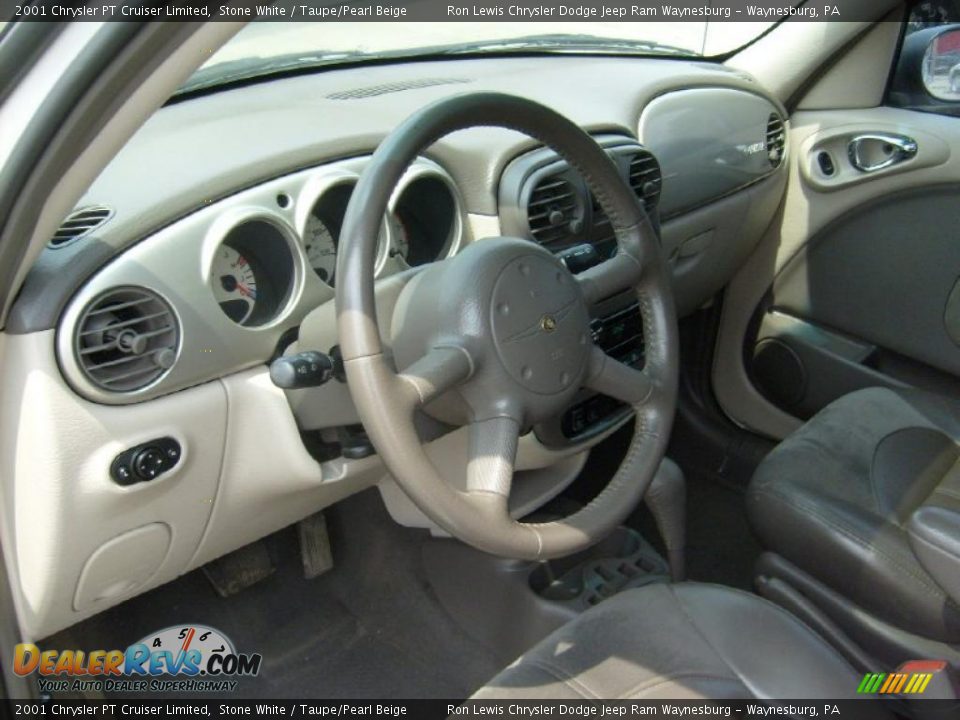 2001 Chrysler PT Cruiser Limited Stone White / Taupe/Pearl Beige Photo #12