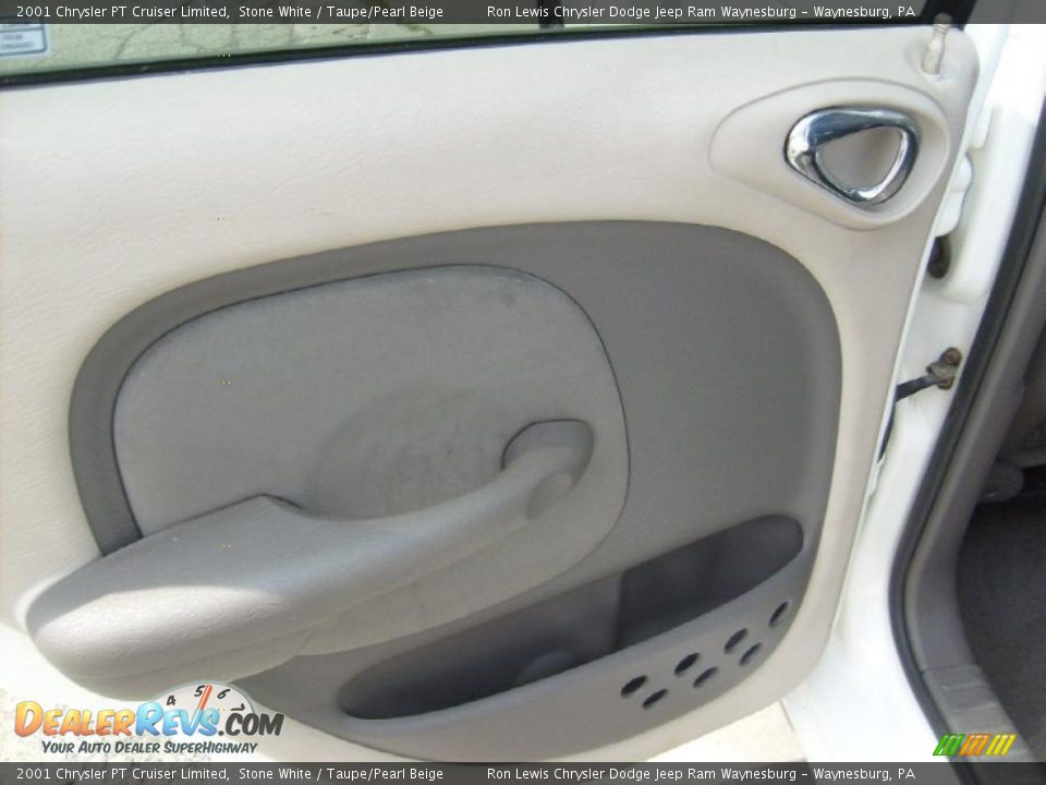 2001 Chrysler PT Cruiser Limited Stone White / Taupe/Pearl Beige Photo #15