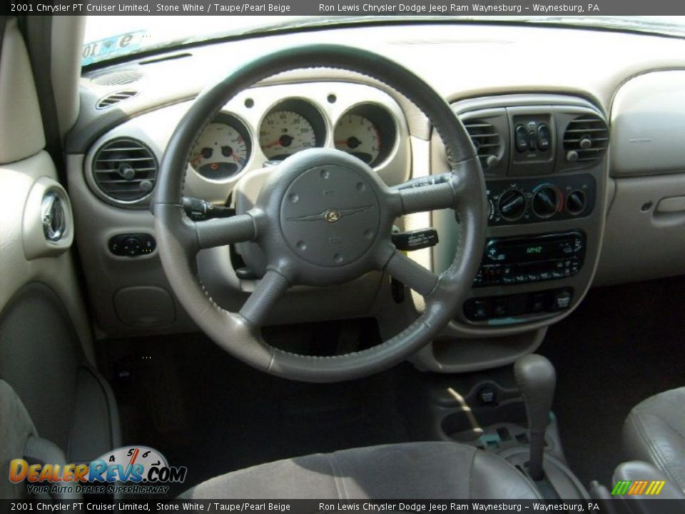 2001 Chrysler PT Cruiser Limited Stone White / Taupe/Pearl Beige Photo #16