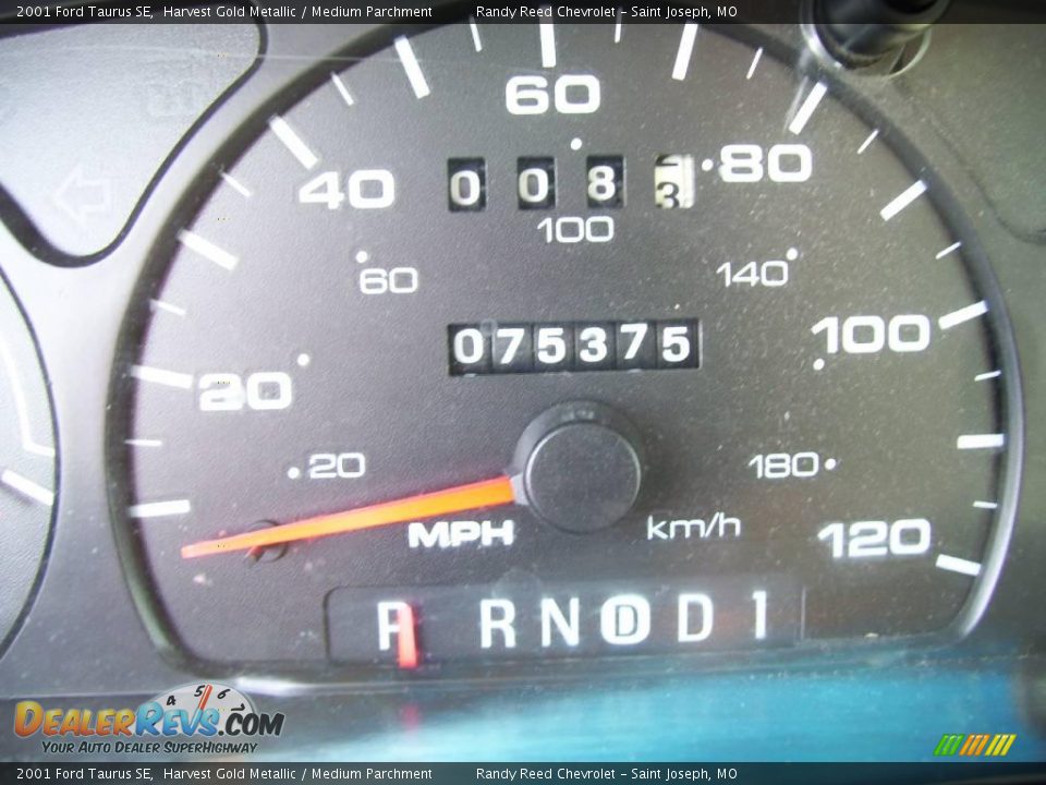 2001 Ford Taurus SE Harvest Gold Metallic / Medium Parchment Photo #15