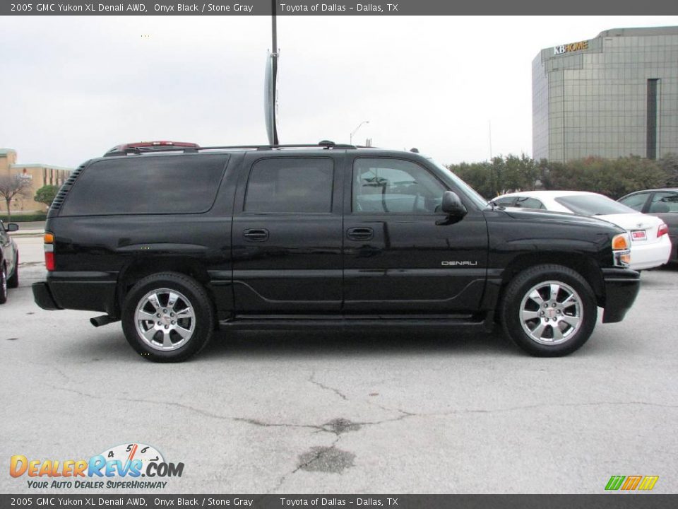 Gmc yukon xl denali black #4