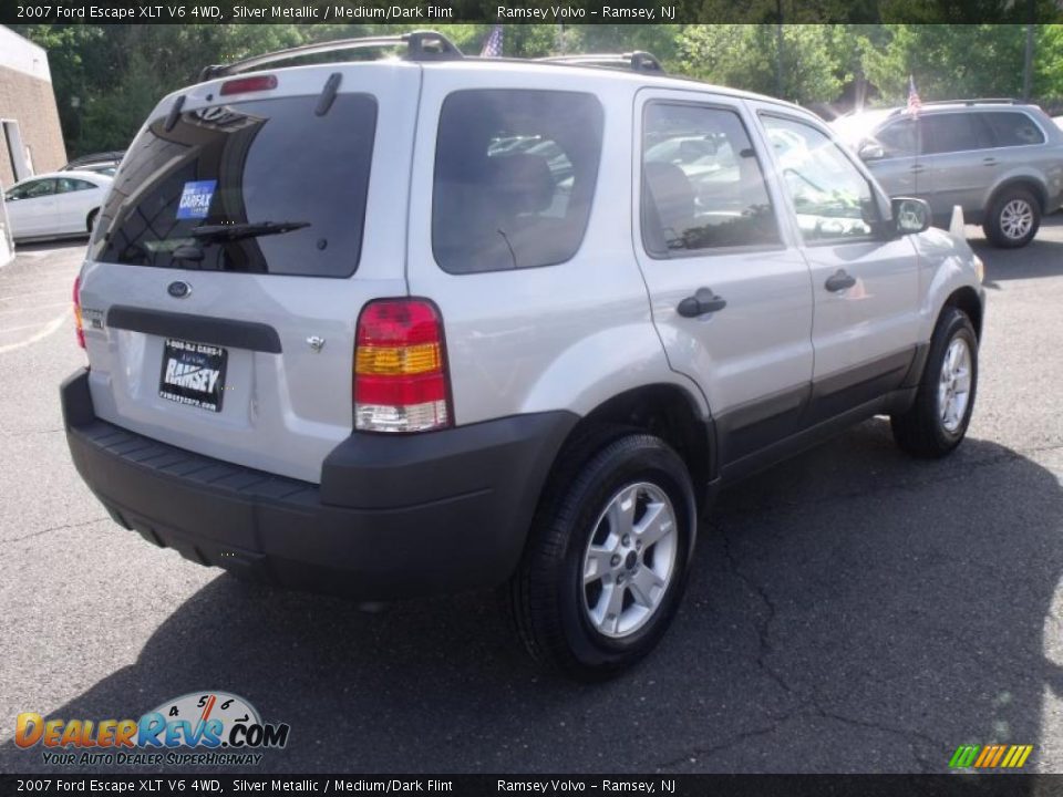 2007 Ford Escape XLT V6 4WD Silver Metallic / Medium/Dark Flint Photo #3