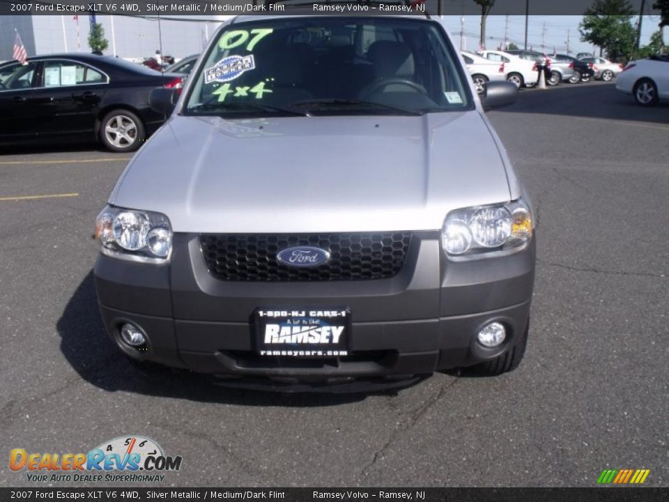 2007 Ford Escape XLT V6 4WD Silver Metallic / Medium/Dark Flint Photo #8
