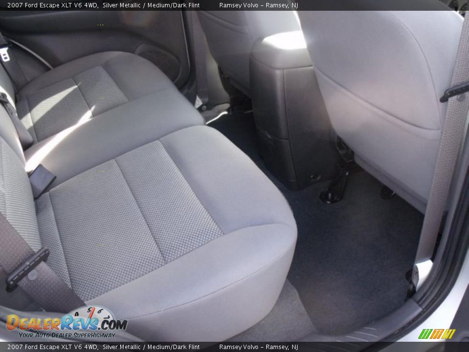 2007 Ford Escape XLT V6 4WD Silver Metallic / Medium/Dark Flint Photo #13