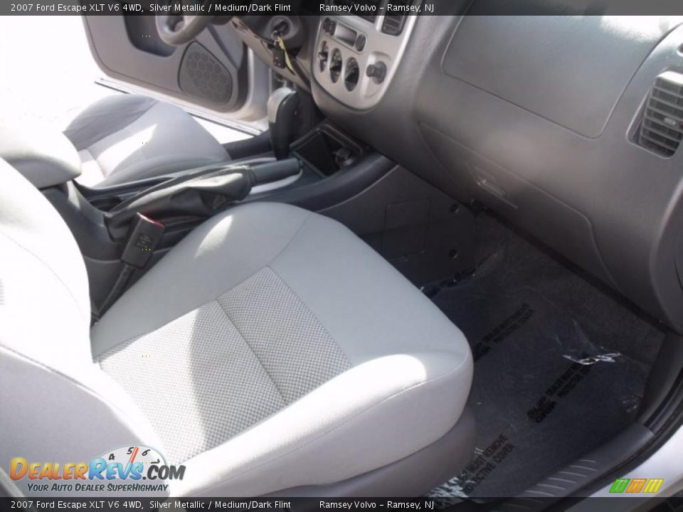 2007 Ford Escape XLT V6 4WD Silver Metallic / Medium/Dark Flint Photo #14